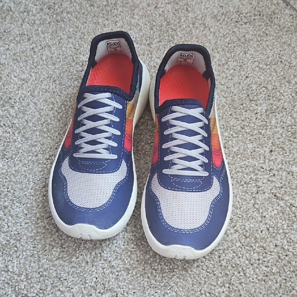 Women’s Size 8 Psudo Court Sneaker  Blue Multi-Color Shoes